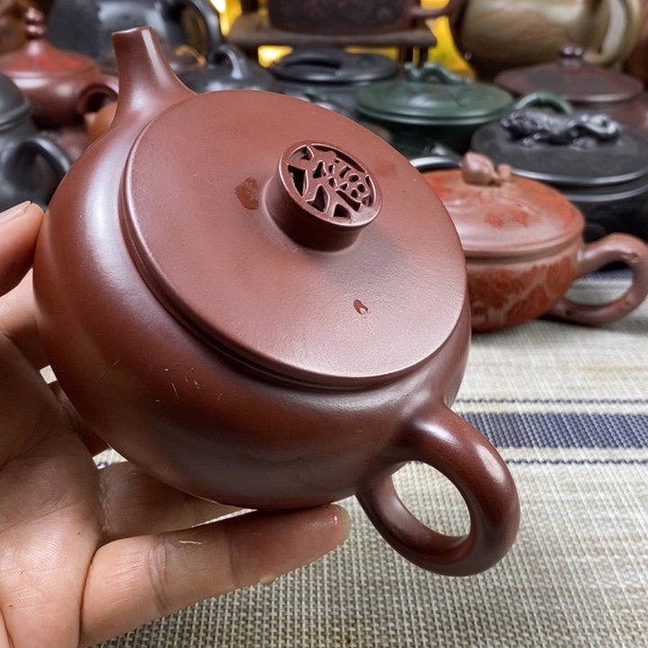 山****茶壶紫砂微瑕不退不换260cc