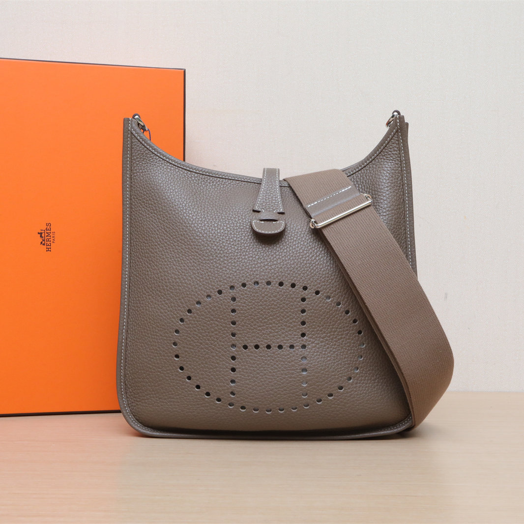 99新 Hermes/爱马仕 【黑黑】Evelyne 小号 29 大象灰 D刻 单肩包