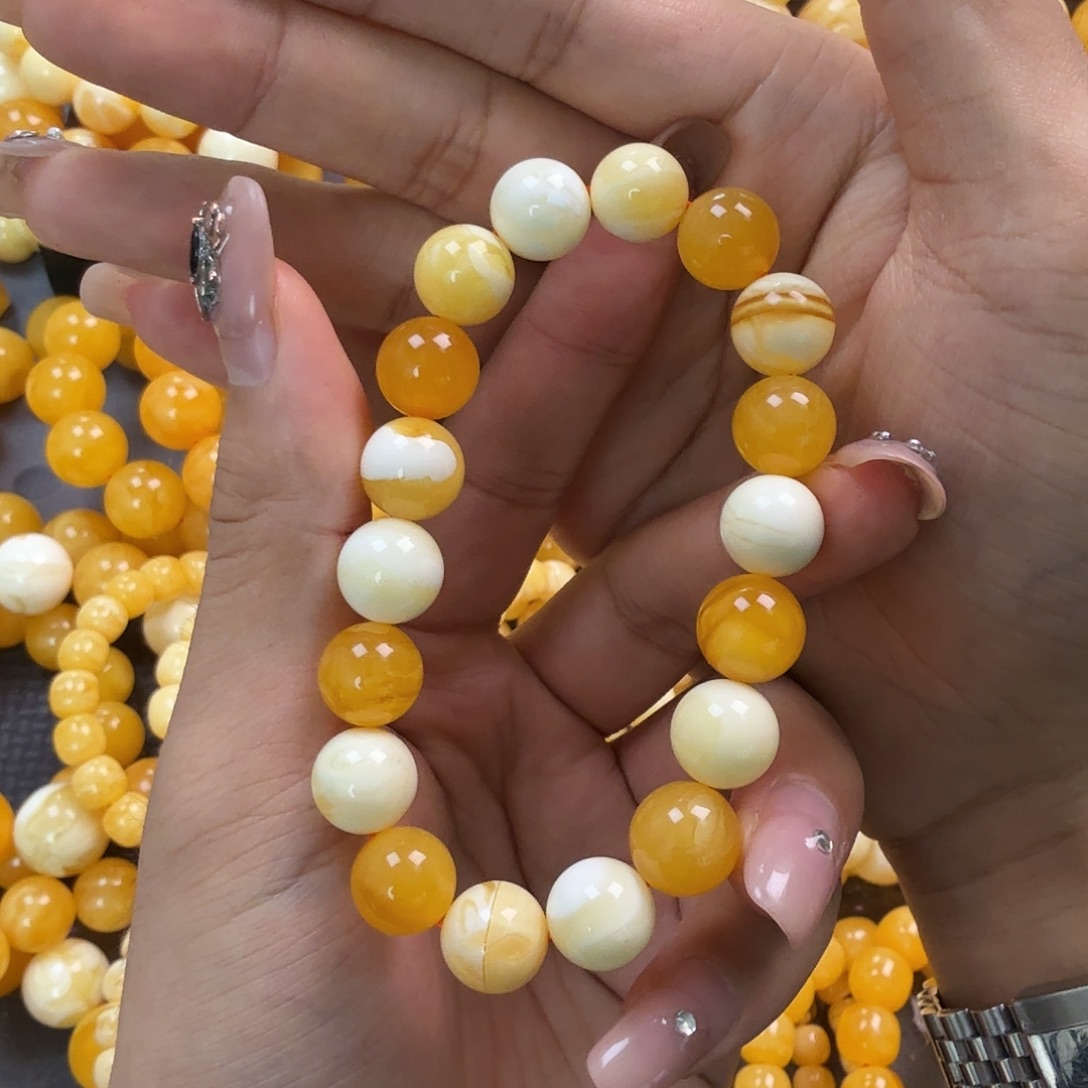 身***燕蜜蜡未镶嵌珠宝奇石