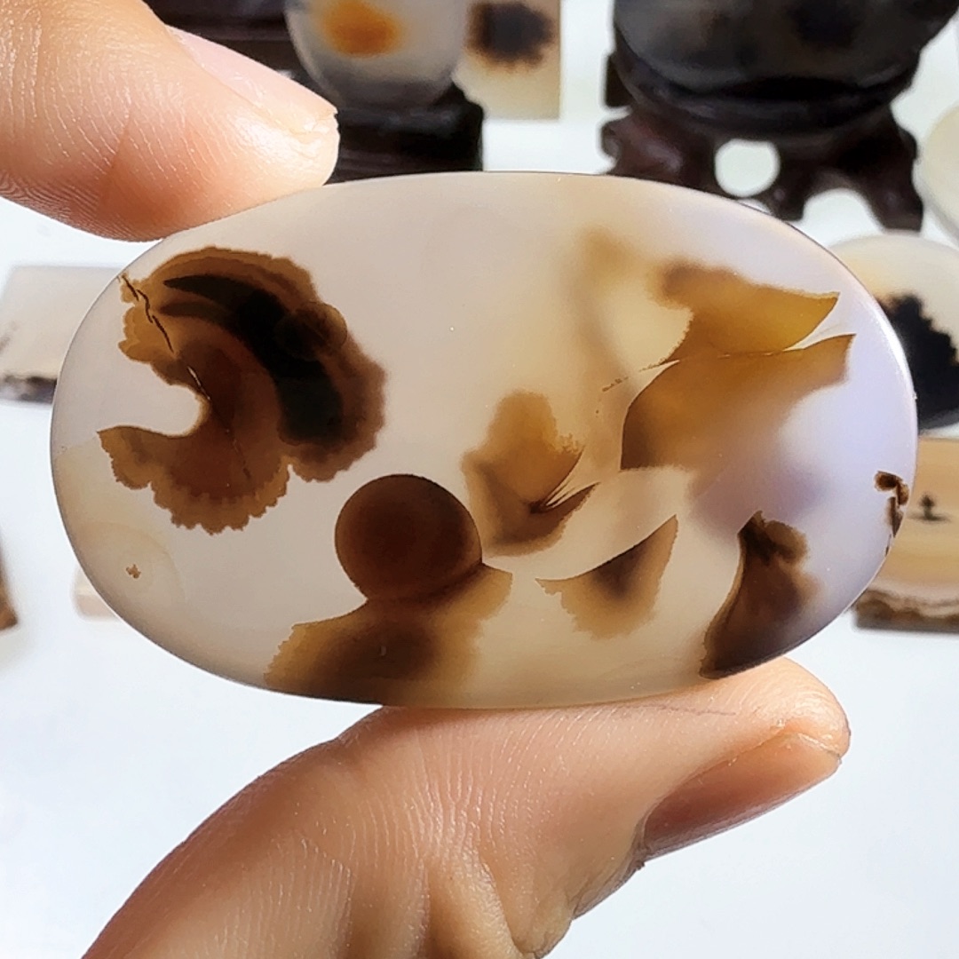 玛瑙/玉髓未镶嵌珠宝半成品