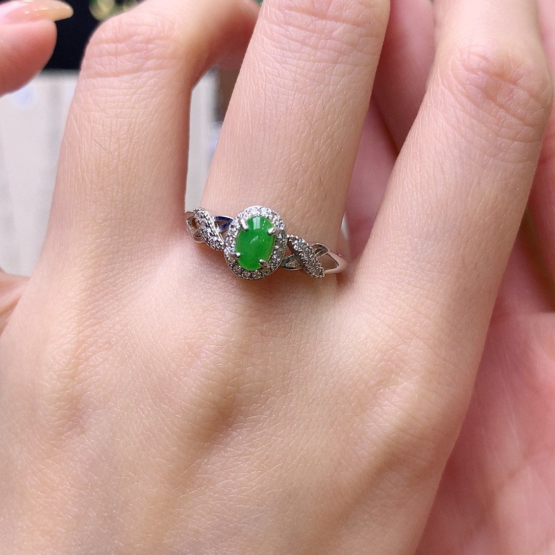 银S925镶嵌戒指翡翠