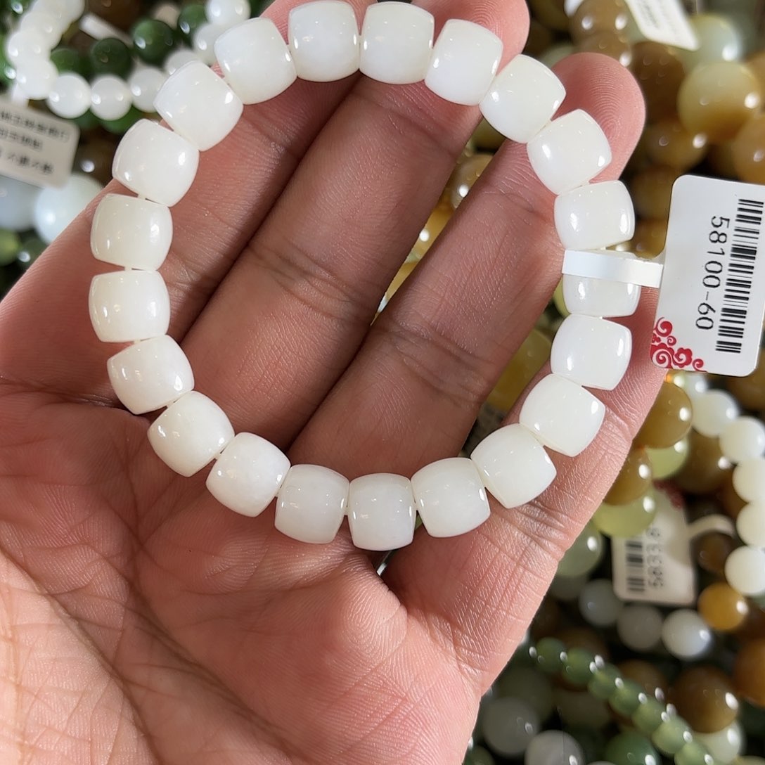 和田玉手链未镶嵌W82