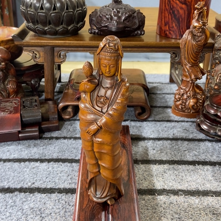 康***睿贡木黄杨木摆件一个一个