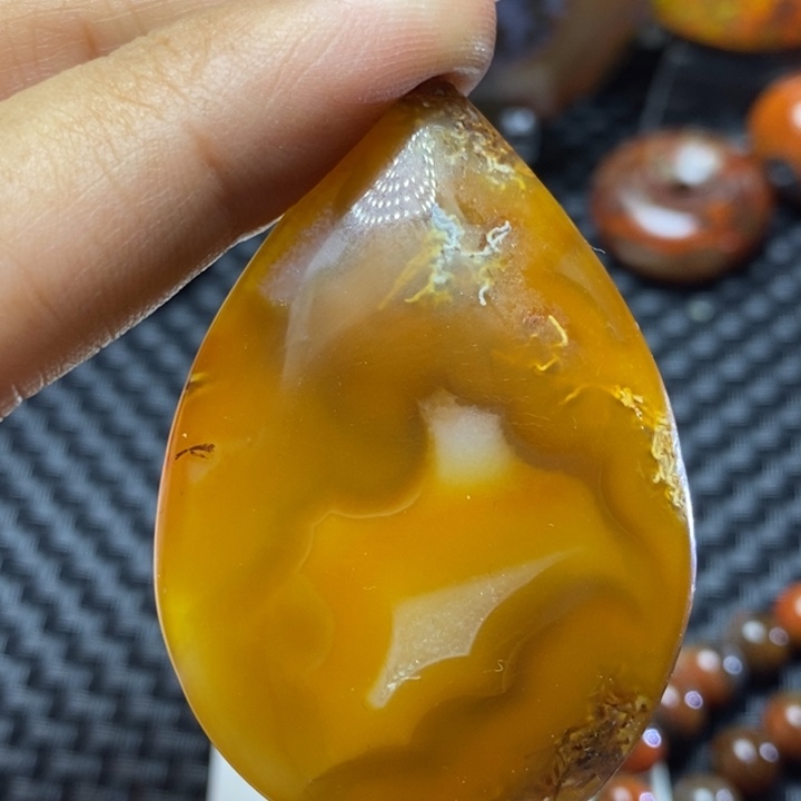 玛瑙/玉髓颈饰未镶嵌