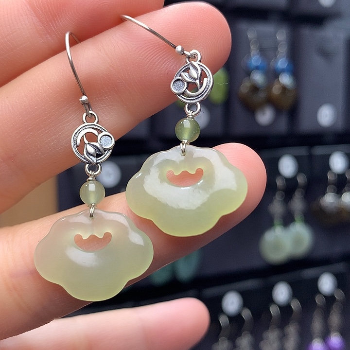 和田玉耳饰银S925镶嵌