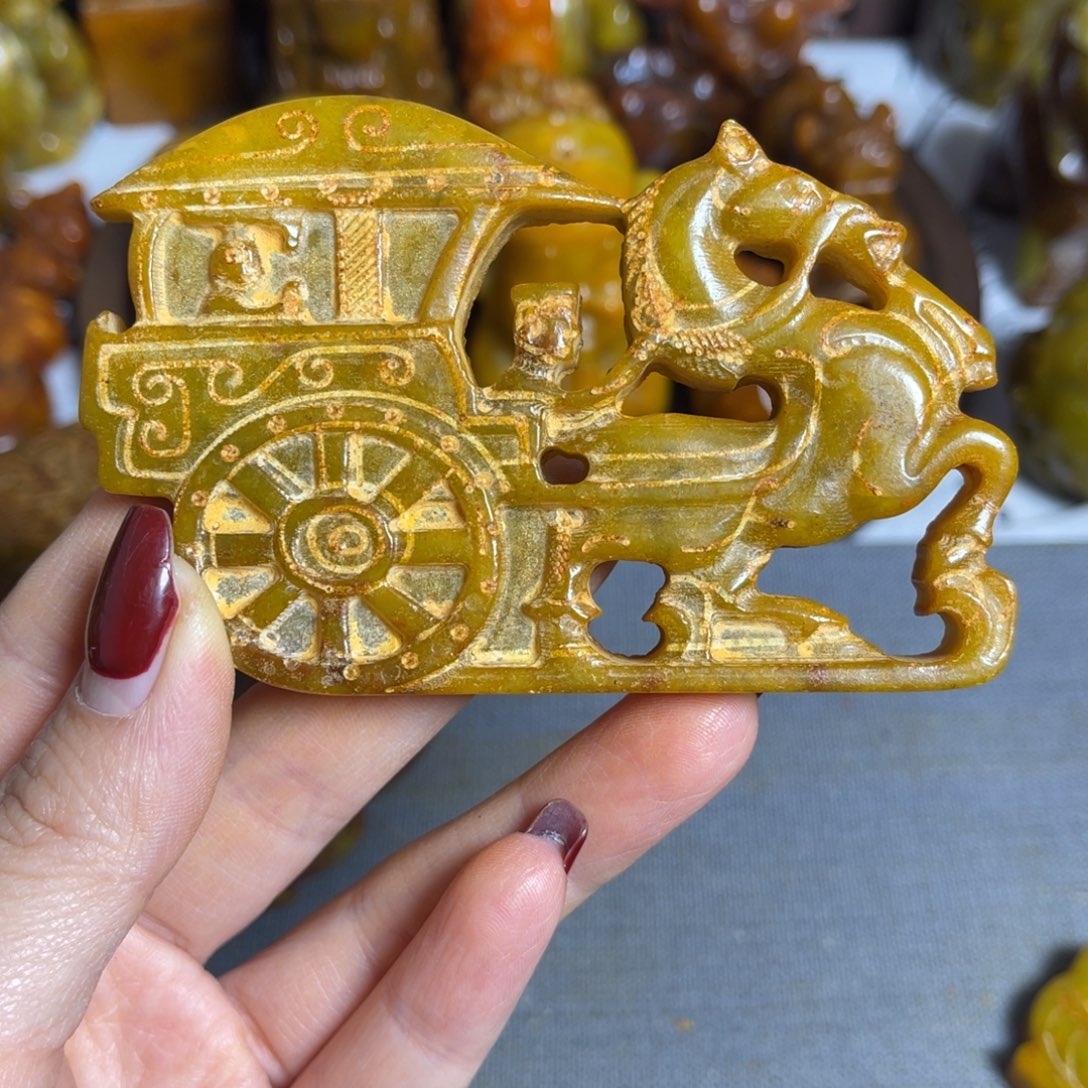 蛇纹石玉合金颈饰