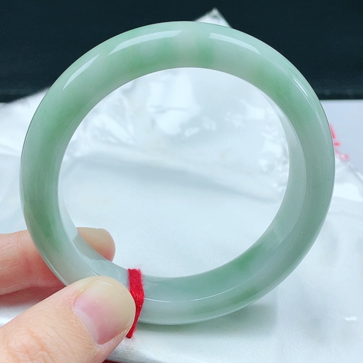 【闪购商品】翡翠手镯未镶嵌天然翡翠手镯