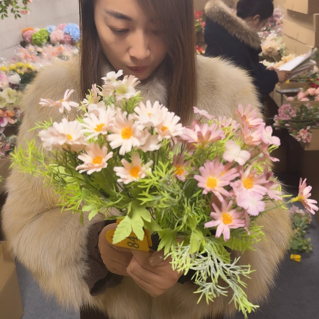 84号「闪购」仿真花，公主请下单