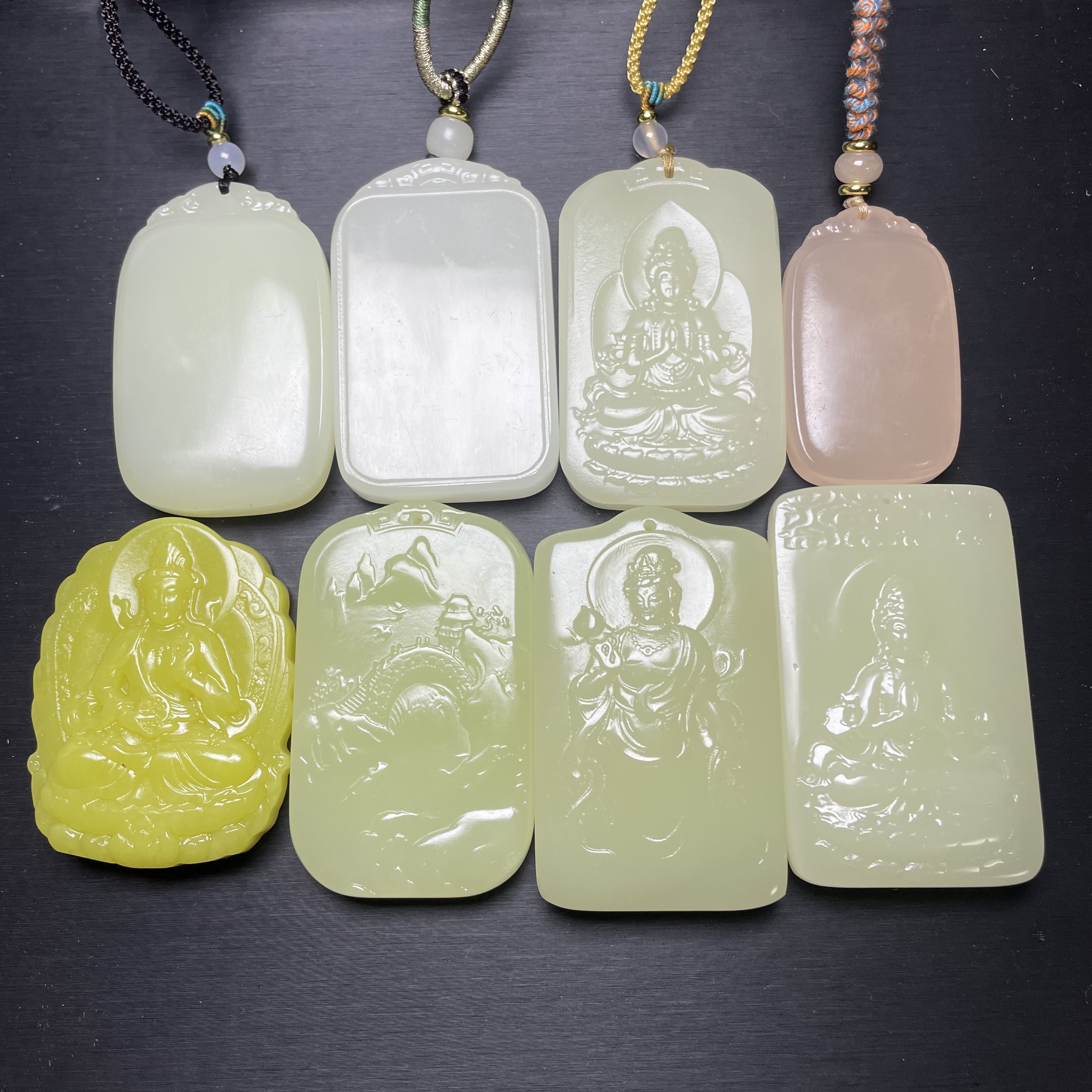 新疆方解石玉昆仑山守护牌（一物一拍 多样性发货）以直播间为准