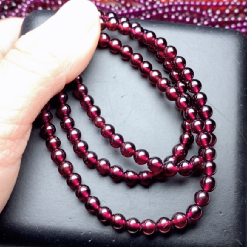 【闪购商品】石榴石手链未镶嵌5酒红色