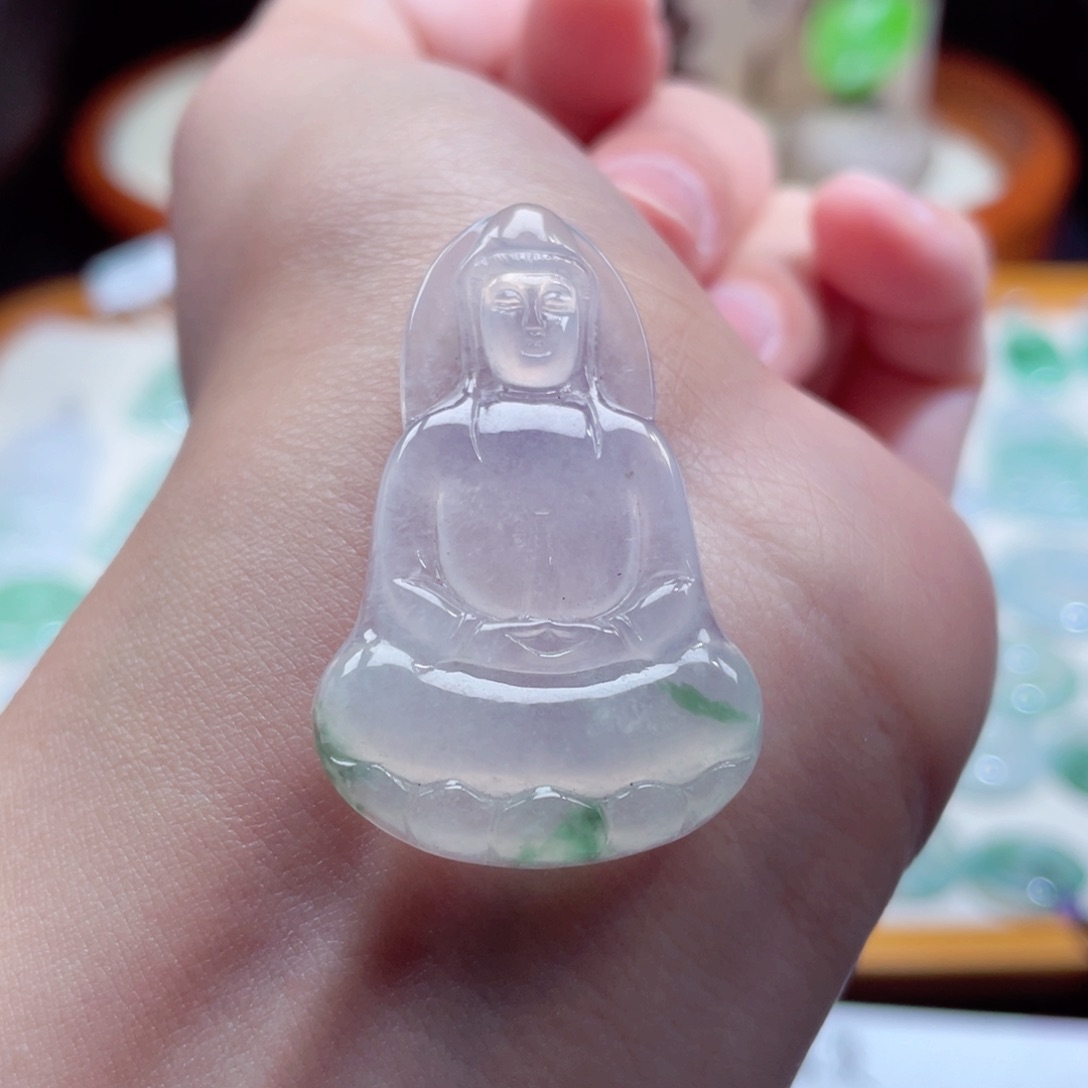 翡翠颈饰未镶嵌观音