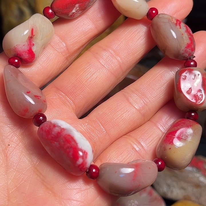 用***8印石昌化石昌化鸡血石昌化手串