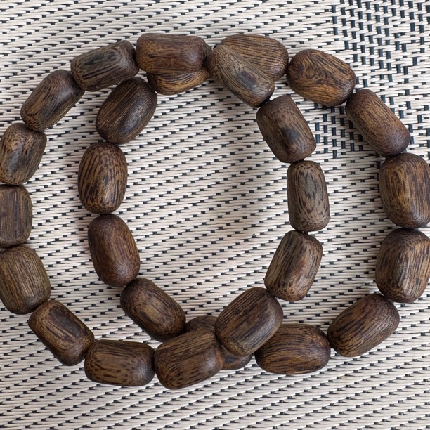 沉香红骨凹身7克九九沉树心油单圈多样性发一条