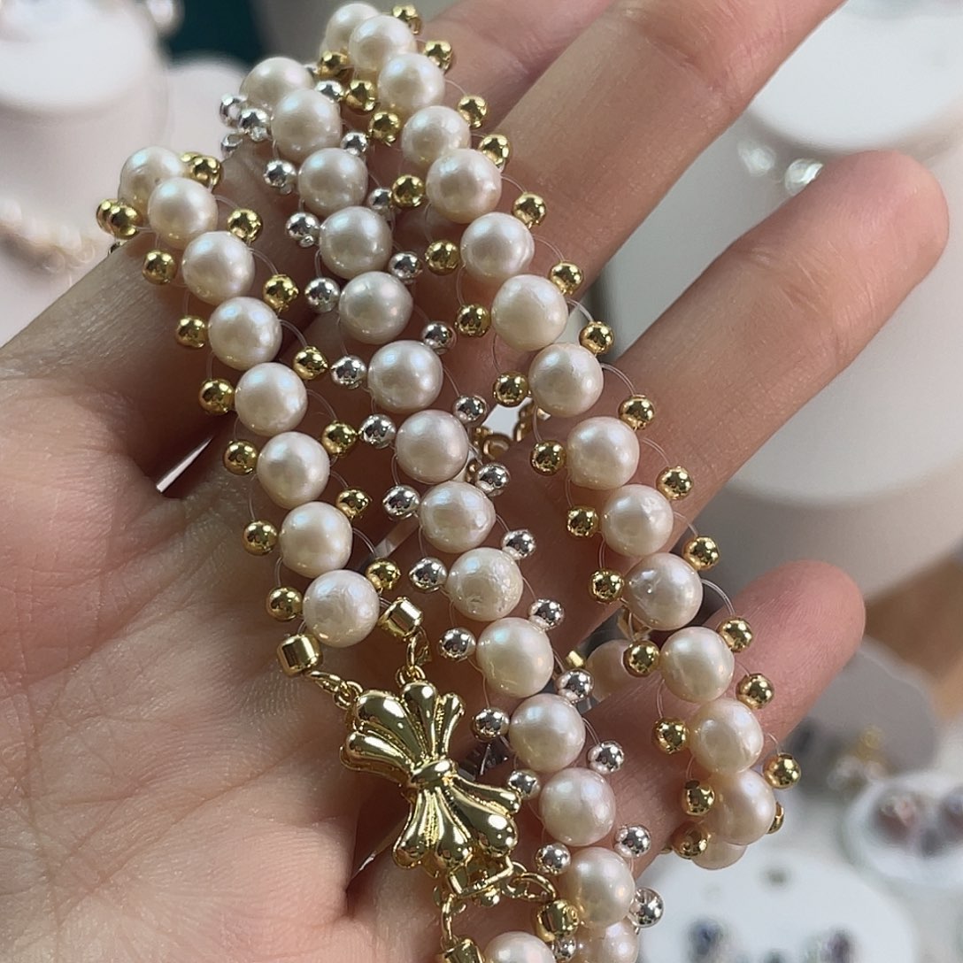 淡水珍珠耳饰未镶嵌