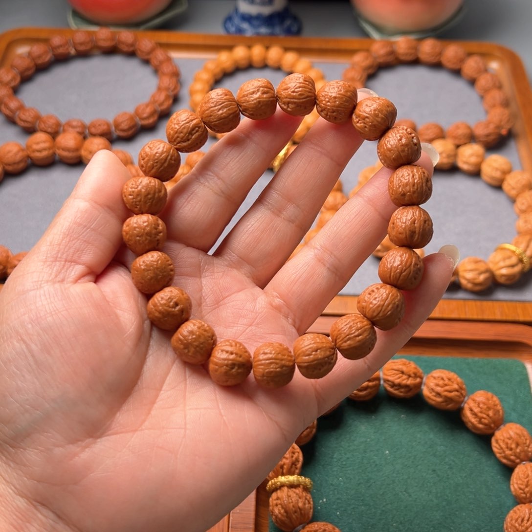 文玩核桃吊坠葫****8野生小核桃1.3尺寸