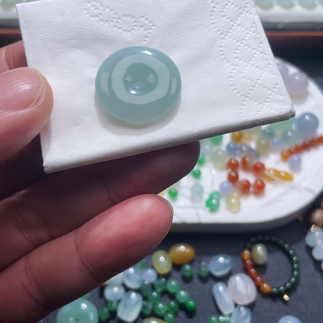 定制翡翠未镶嵌卡21.5