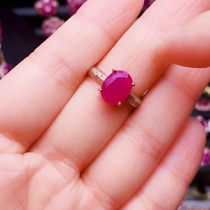 银S925镶嵌红宝石戒指