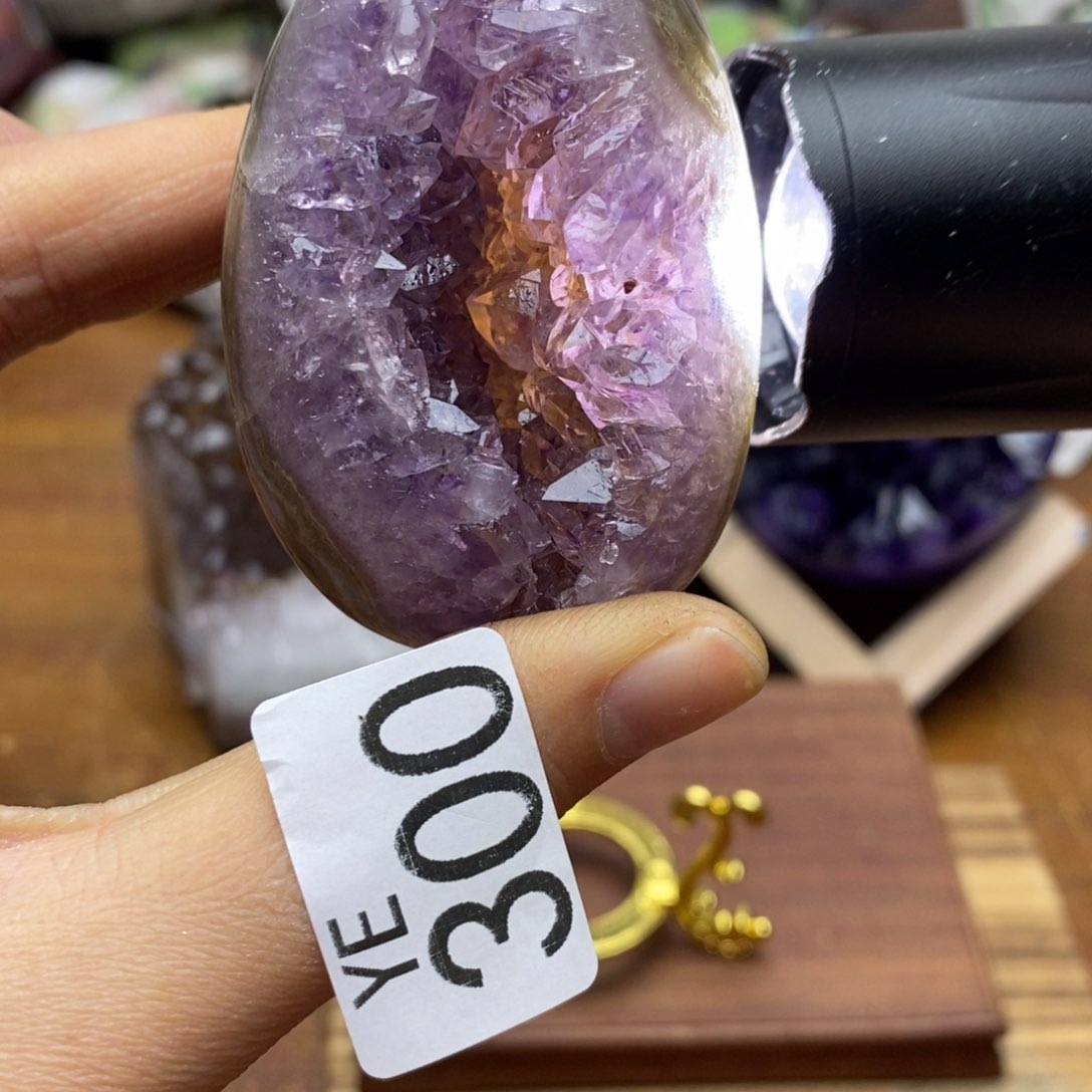 水晶大型摆件（非配饰）未镶嵌