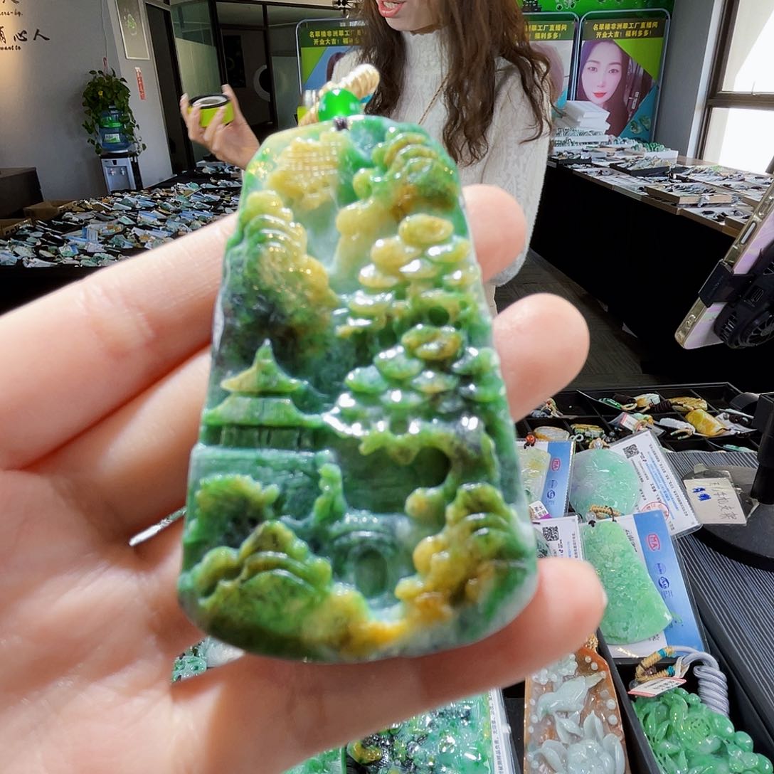 颈饰未镶嵌翡翠翡翠