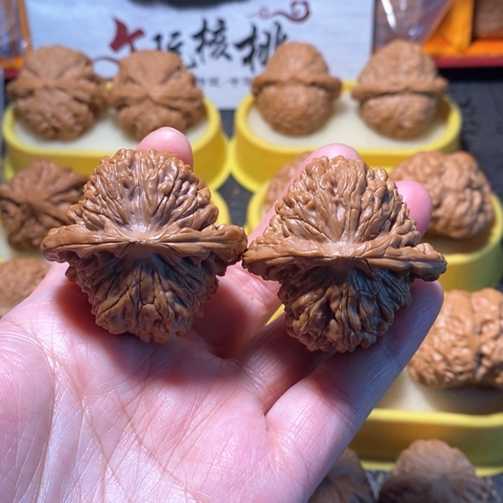 文玩核桃把件四座楼 精对全品 42 