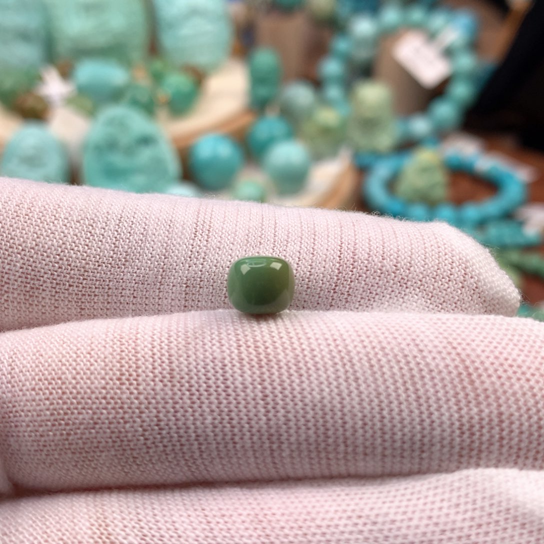 绿松石未镶嵌珠宝奇石7mm