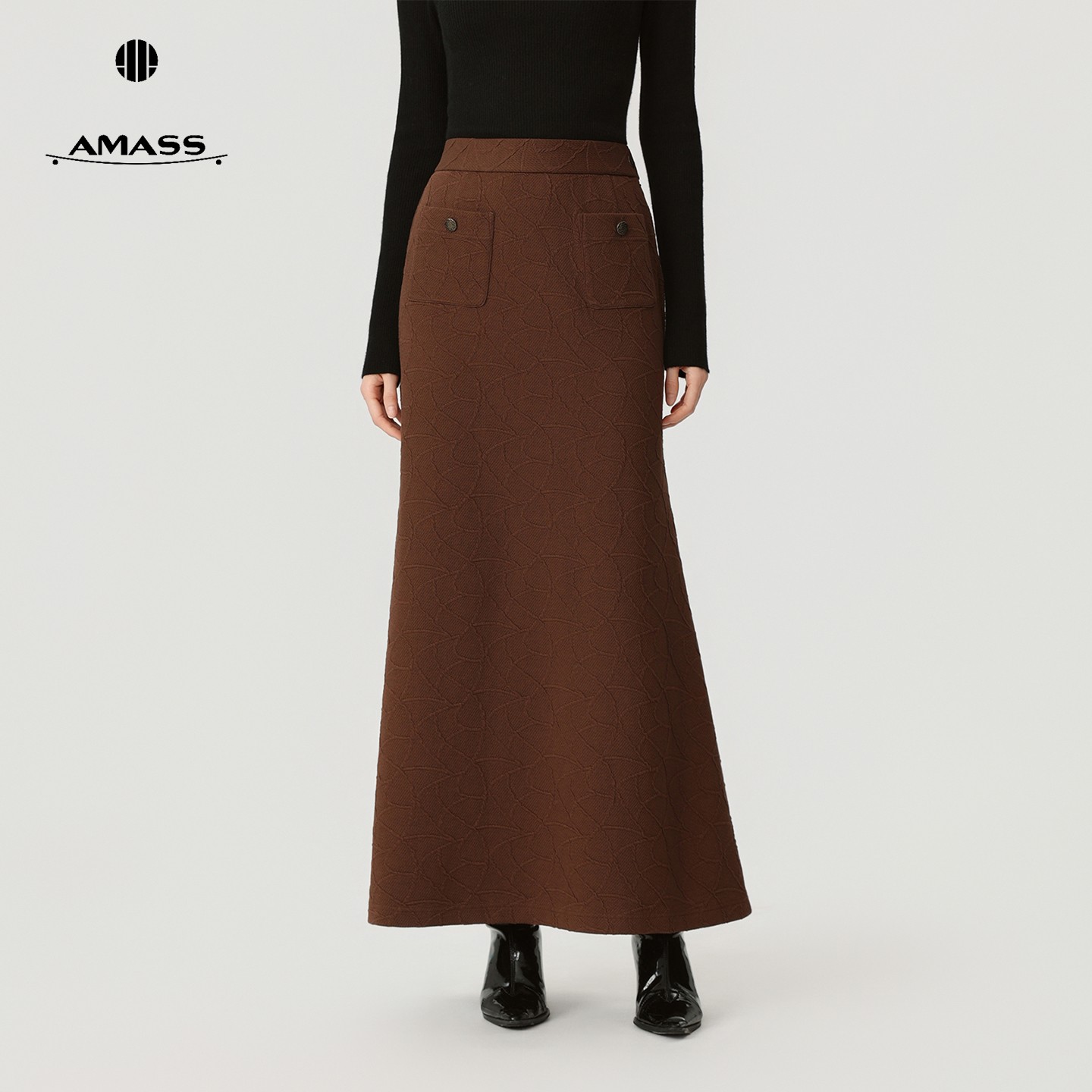 AMASS/阿玛施早春新款修身半裙压花工艺时尚质感气质鱼尾裙520019