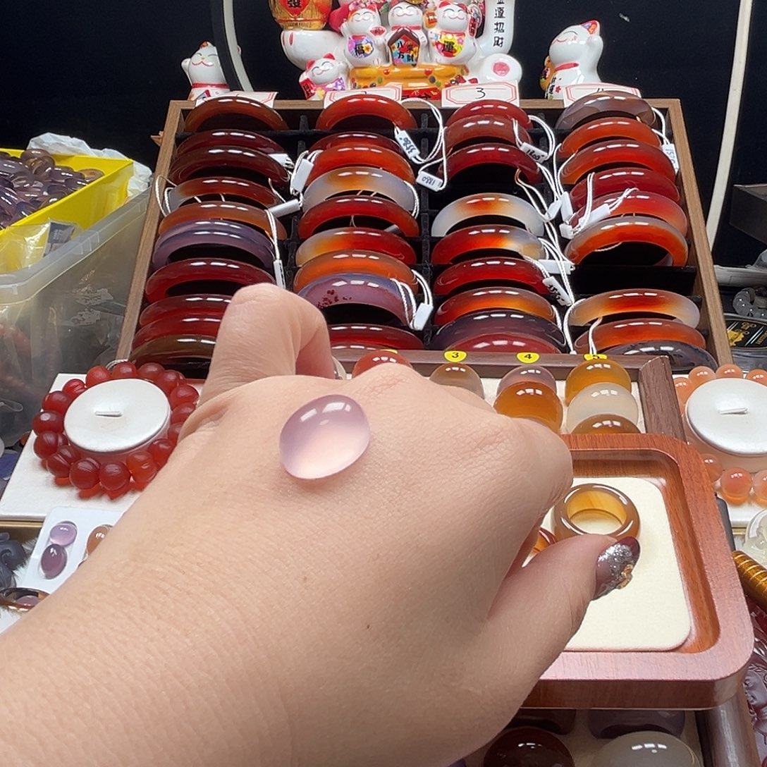 用***4玛瑙/玉髓未镶嵌戒指