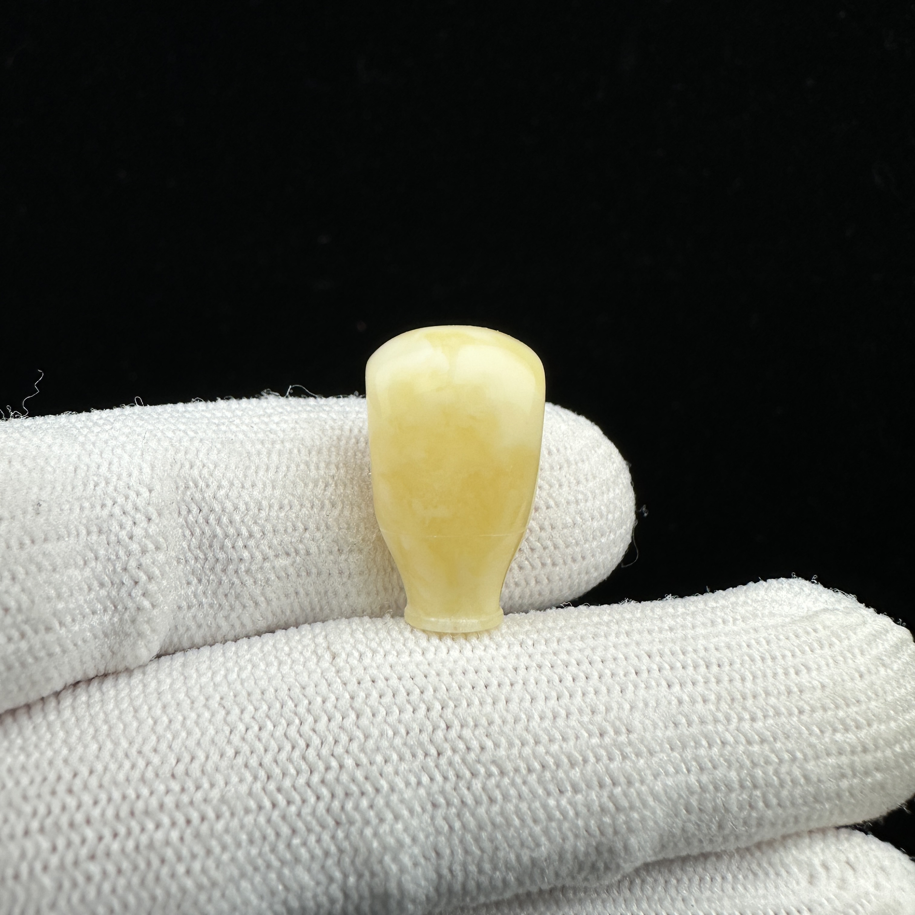 B3963天然原矿蜜蜡瑕疵特价三通11.7*20mm支持复检