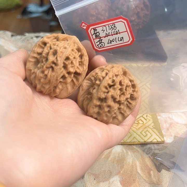 文玩核桃把件非嫁接马老四