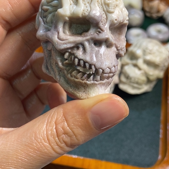 准***单配饰鹿角雕刻一个出