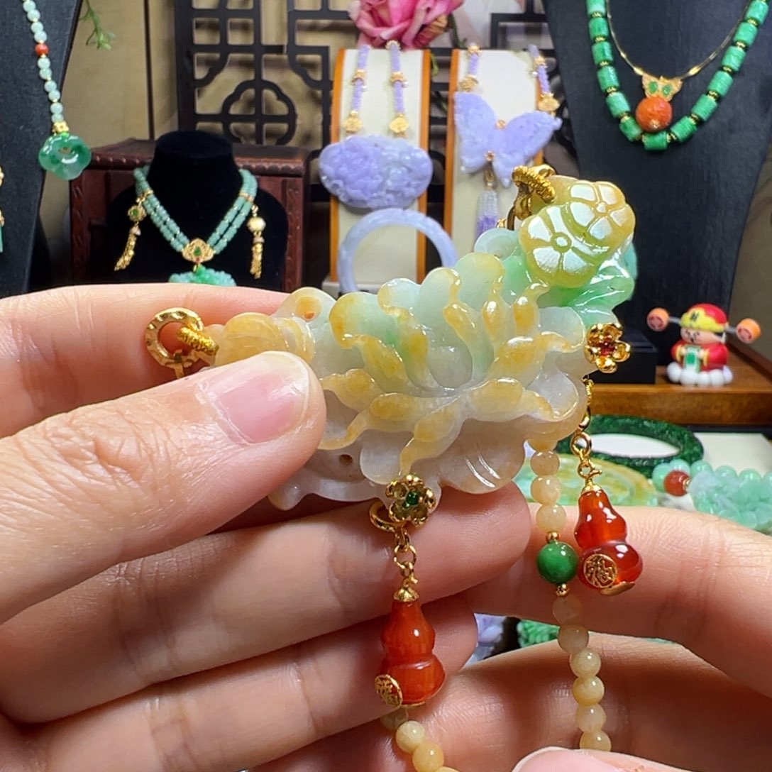 鱼***儿翡翠未镶嵌毛衣链冰黄翡