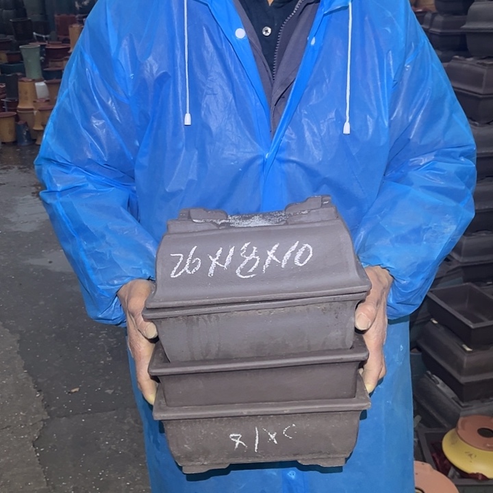 紫砂紫砂花盆和小盆栽