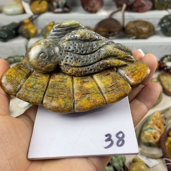 岫岩河磨玉（透闪石质玉）未镶嵌珠宝奇石