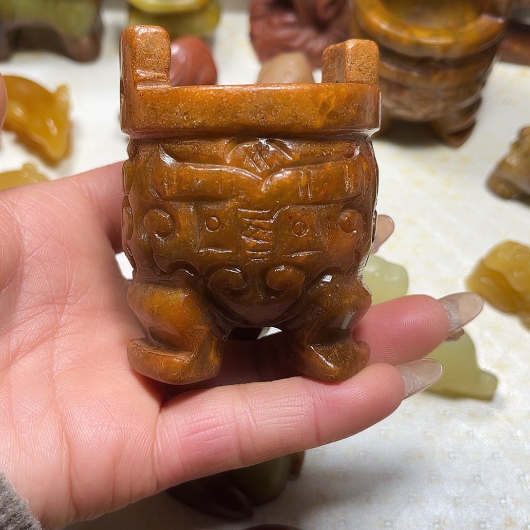 白玉菩提吊坠白玉菩提吊坠