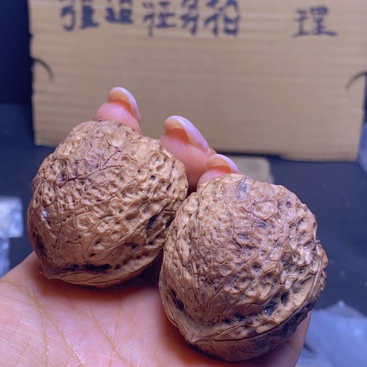 把件文玩核桃20-43mm