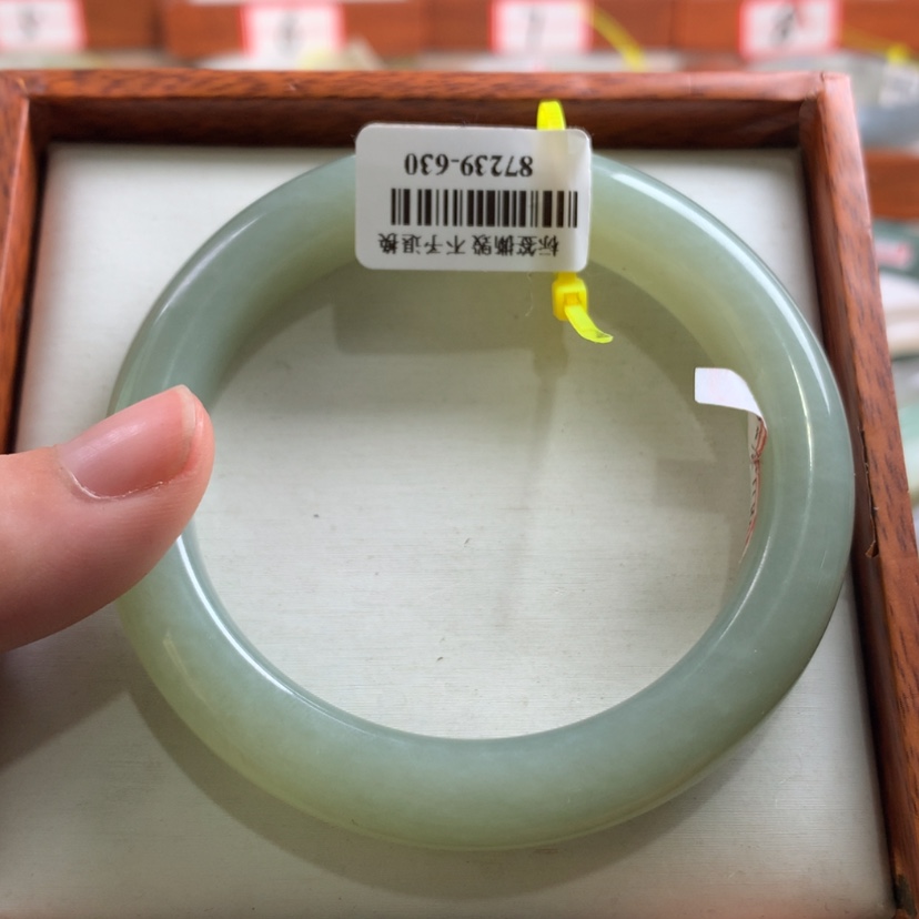 【闪购商品】和田玉手镯未镶嵌