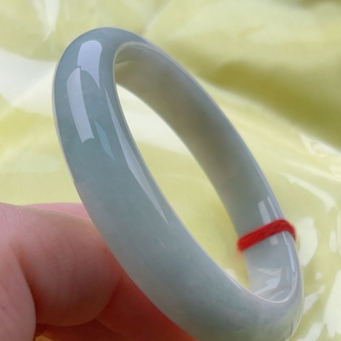 翡翠手镯未镶嵌正55.7无纹裂48小时鉴赏期