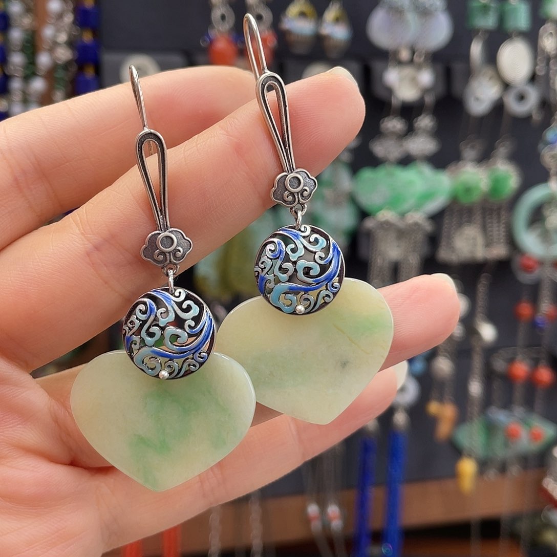 李***蕾翡翠银S925镶嵌耳饰030ghjgg