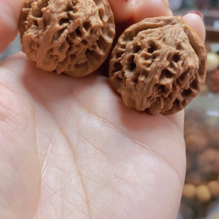 【闪购商品】文玩核桃把件38蜡皮蓟县元宝
