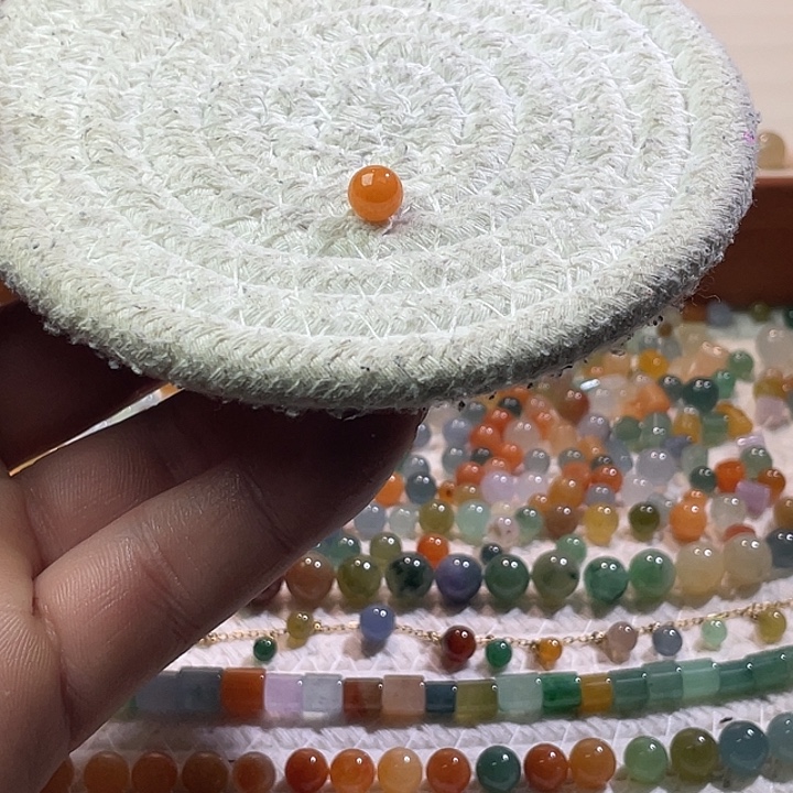 翡翠散珠未镶嵌定制翡翠卡7.1