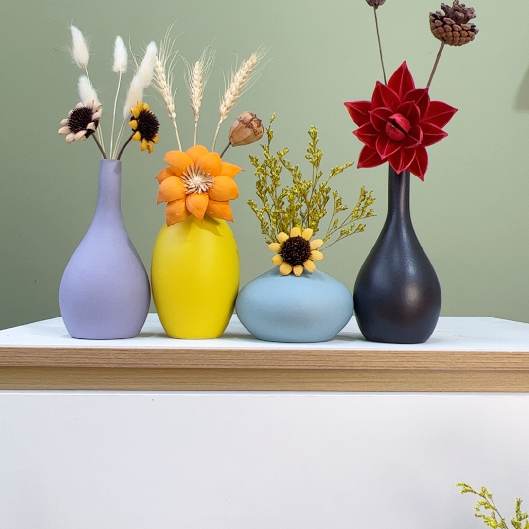 瓷片陶瓷花瓶带花高度20-30厘米左右