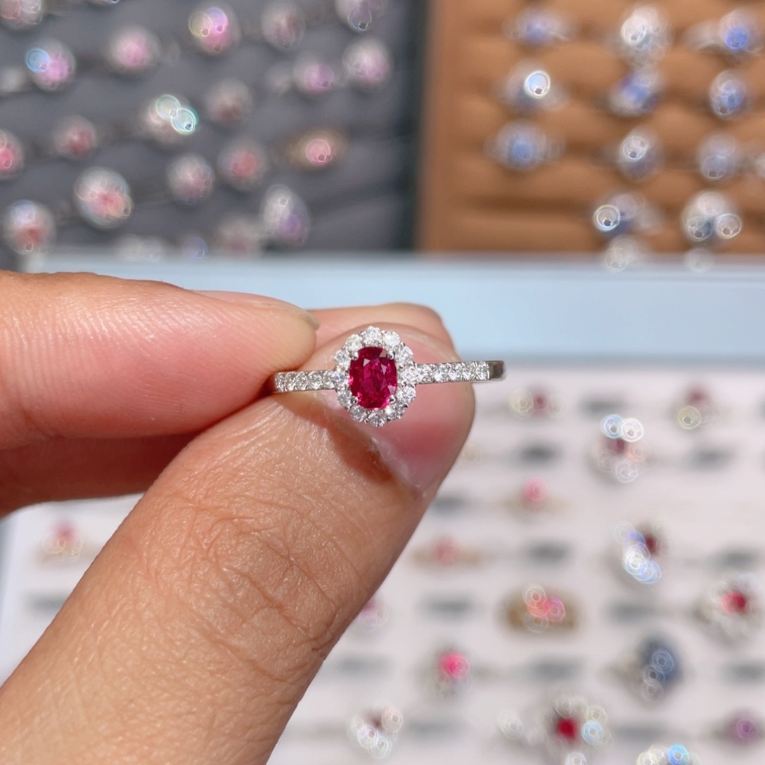 红宝石戒指18K金镶嵌0.43ct 无烧