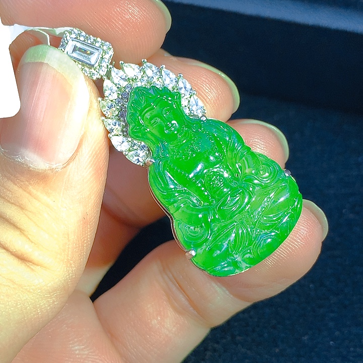 翡翠银S925镶嵌颈饰