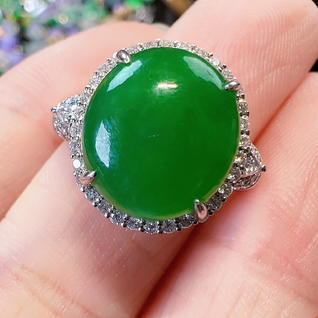 翡翠戒指18K金镶嵌签收后24小时鉴赏期