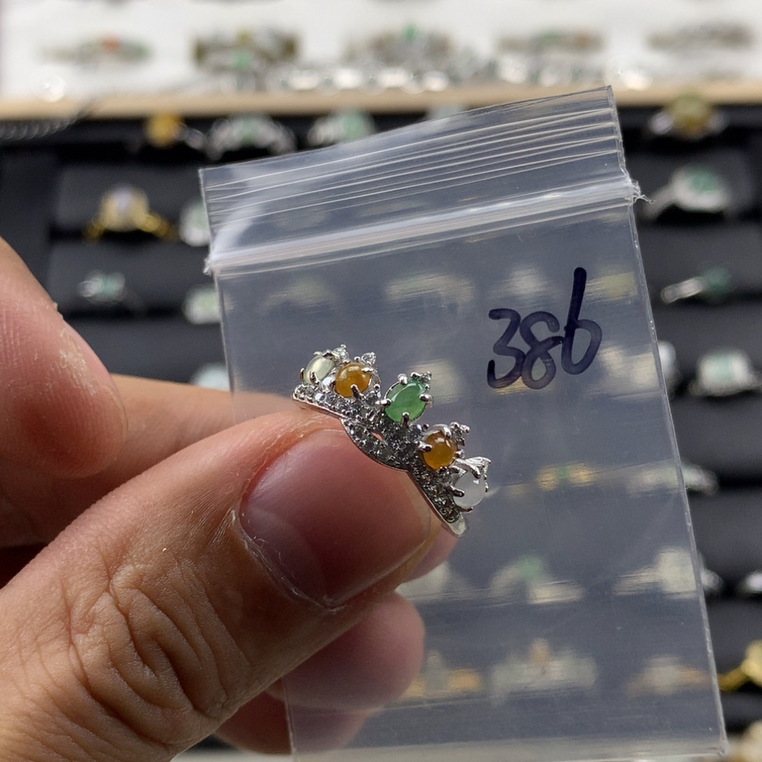张***包翡翠银S925镀金镶嵌戒指386