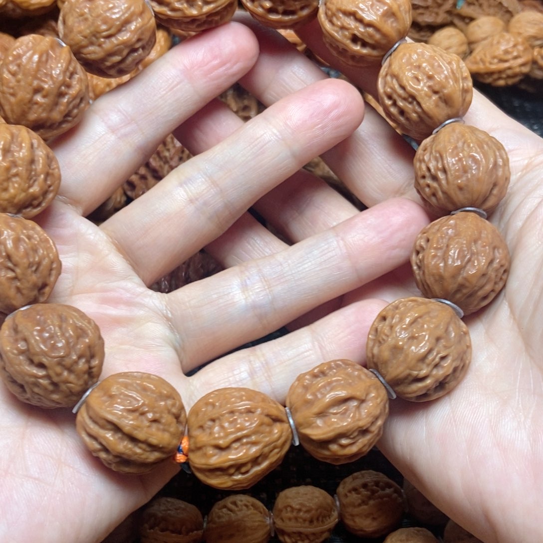 文玩核桃手串八棱手串