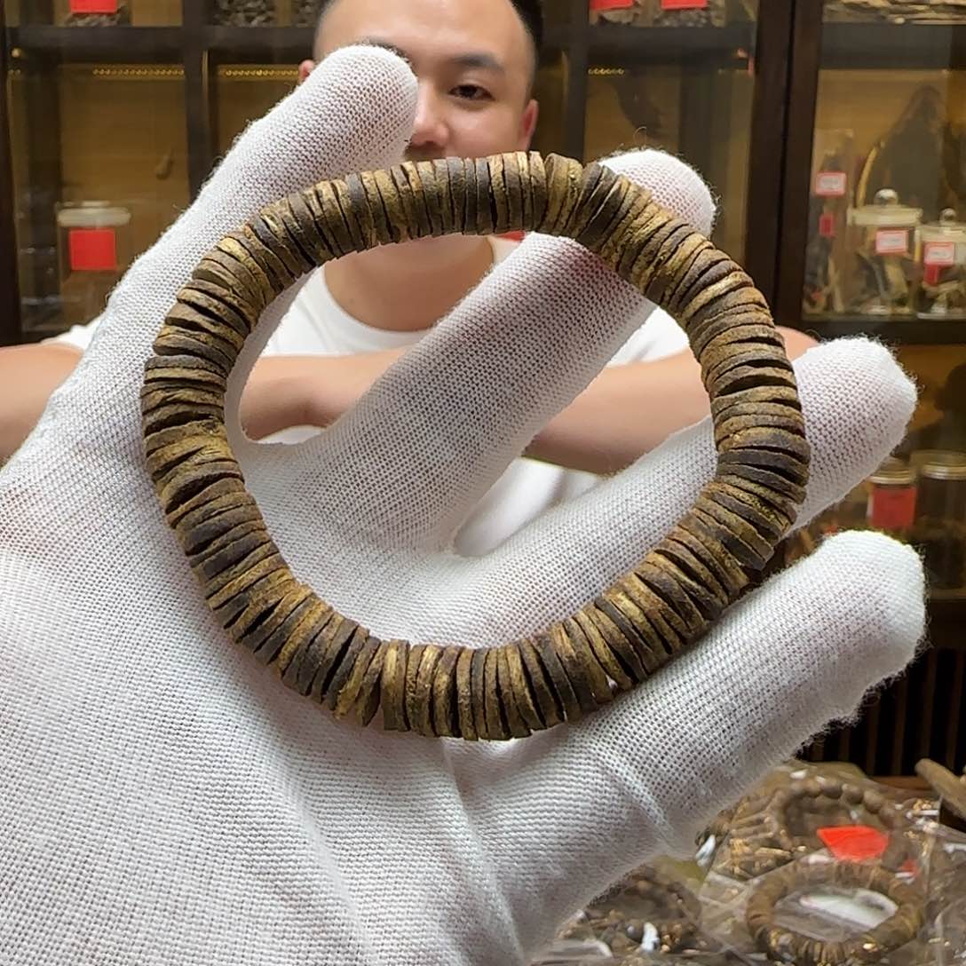 沉香手串国香棋楠老白棋片珠单圈沉水1.0mm16g