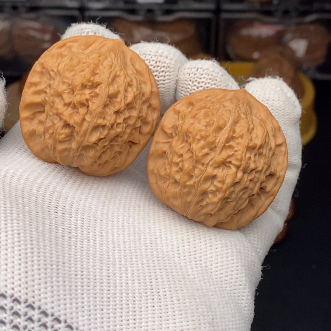 核桃把件 38左右观音玉