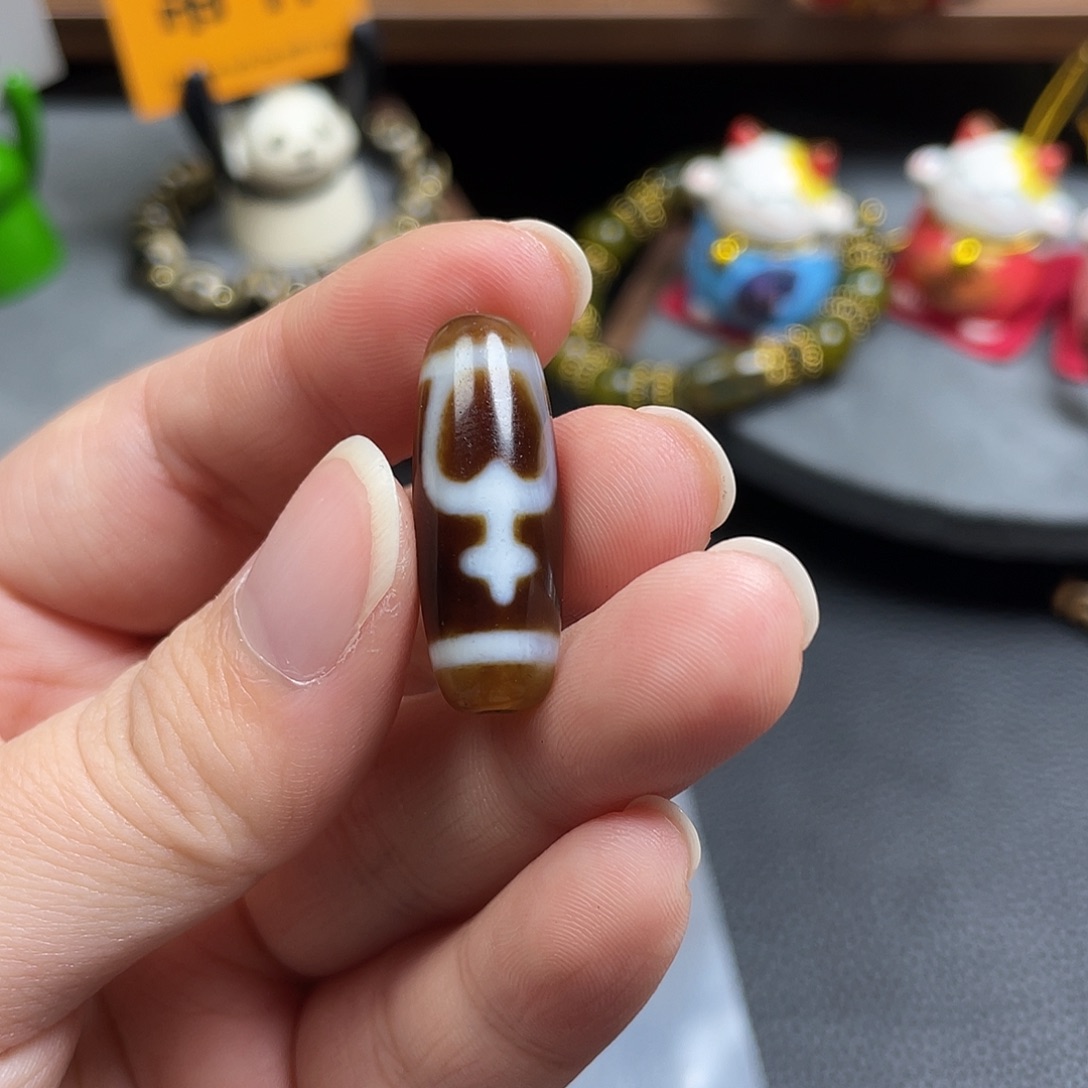 雨***伞玛瑙/玉髓未镶嵌颈饰