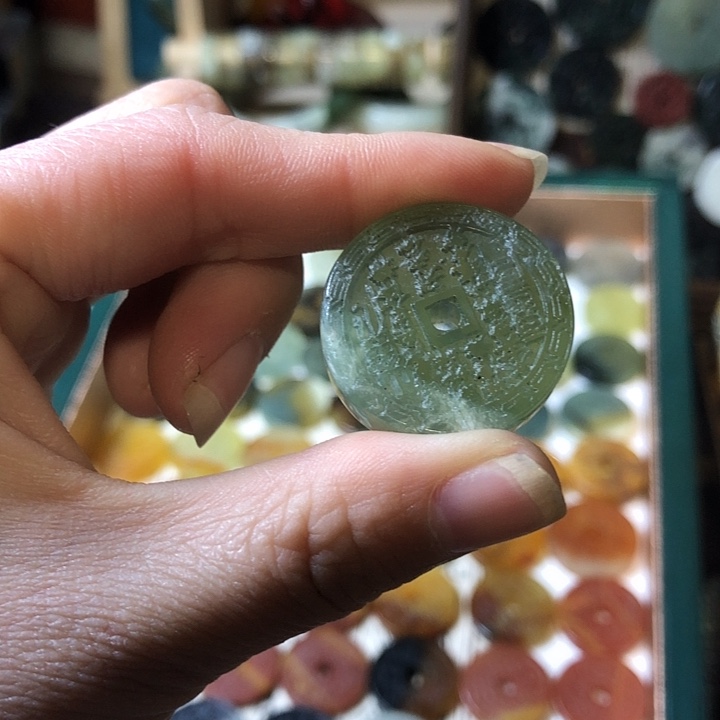 岫玉岫玉挂件未镶嵌